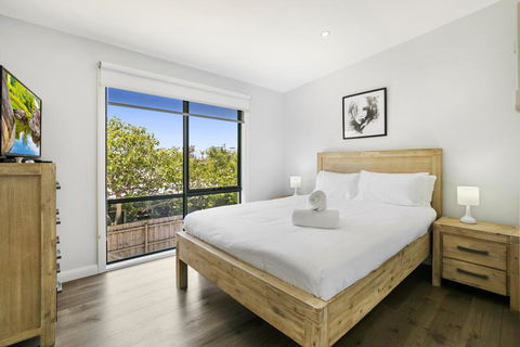 Top Class Beach Front Tootgarook - e-Seniors 3