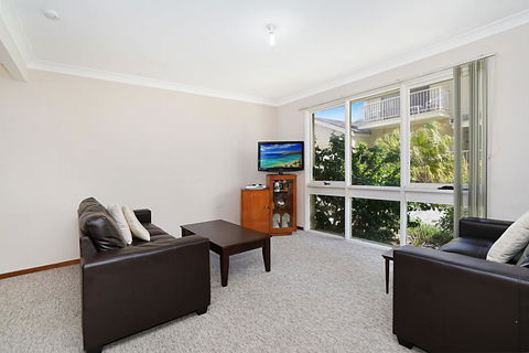 Toowoon Bay Townhouse, Unit 6 - e-Seniors 1