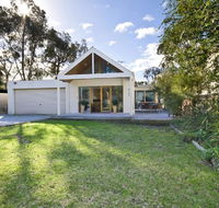 Torquay Retreats Aus - Eighteen Beach - e-Seniors