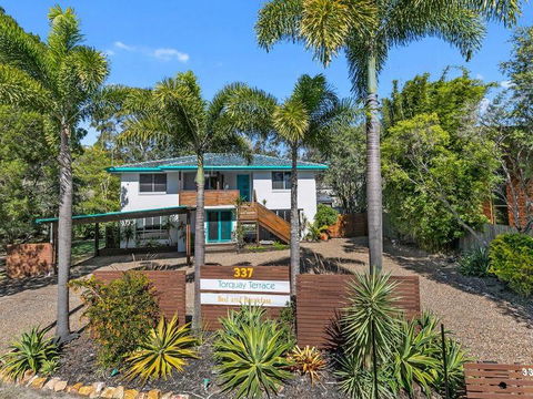 Torquay Terrace Bed & Breakfast - e-Seniors 1