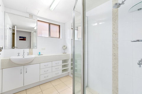 TRADEWINDS 3 - e-Seniors 1