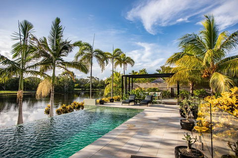 Tranquility By The Lake - Port Douglas - e-Seniors 1