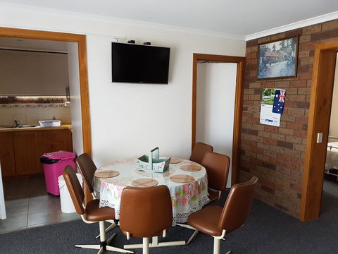 Traplins Accomodation - e-Seniors 3