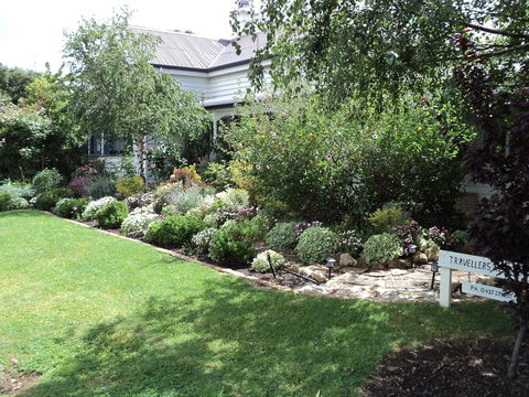 Travellers Rest B&B - e-Seniors 0
