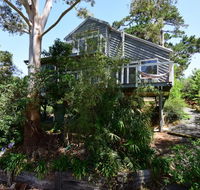 Treetops - Newly renovated in the village - e-Seniors