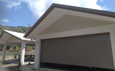 Turtle Reef Bed & Breakfast Cairns - e-Seniors 0