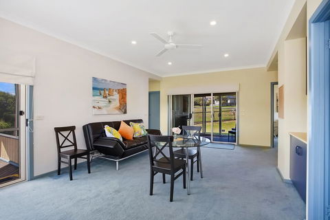 Twelve Apostles Port Campbell Bed & Breakfast - e-Seniors 3