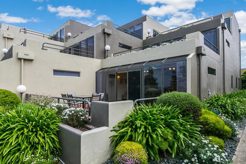 Two Bays Apartments, Australia - e-Seniors 2