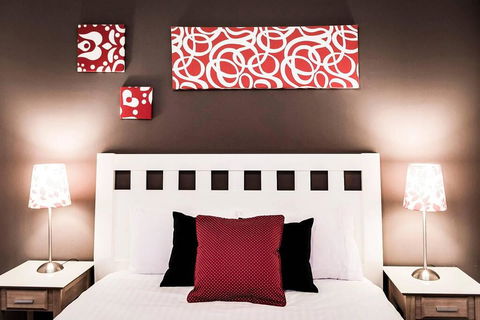 Two Bedroom Apt Next To Perth CBD With Parking. - e-Seniors 2