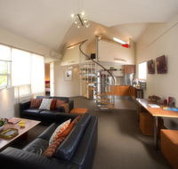 TWOFOURTWO Boutique Apartments - e-Seniors