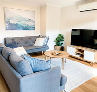 Ultimate Oasis Condo. Wifi  Netflix  Parking - e-Seniors