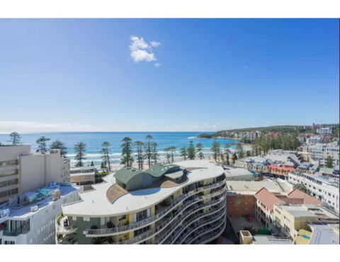 Ultrachic Executive Beach Apartment - e-Seniors 2