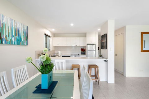 Unit 01 The Noosa Apartments - e-Seniors 3