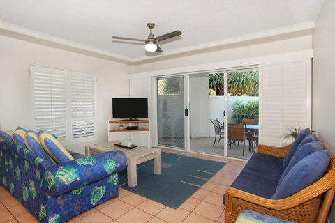 Unit 1 Marcoola Sunrise - Marcoola Beach - e-Seniors 2