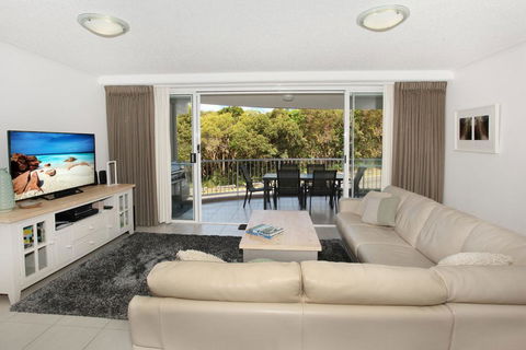 Unit 2 Point Break Apartments, 1-3 Point Arkwright, Linen Incl - e-Seniors 0