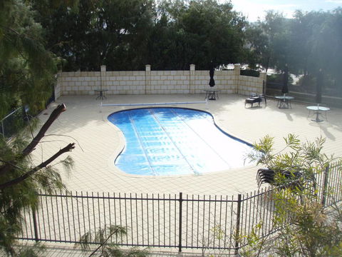 Unit 29 Ledge Point Village - e-Seniors 2