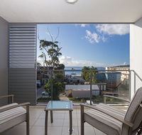 Unit 301 'The Shoal' 6-8 Bullecourt Street - Air con walking to local shops  beach - e-Seniors