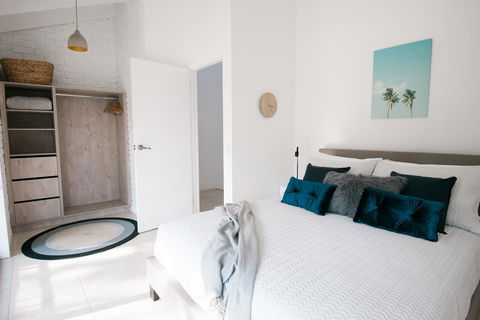 Unit 4 Weyba Lodge Noosa - e-Seniors 2