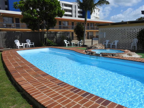 Urangan Motor Inn - e-Seniors 0