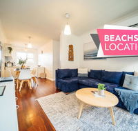 Urban Beach Shack-Metres from the Beach  Cafes - e-Seniors