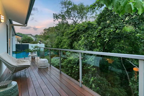 Veldree Palm Cove Rainforest Views,Privacy,Close To The Beach And Restaurants - e-Seniors 3