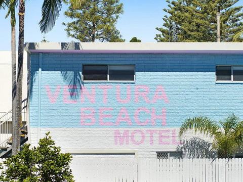 Ventura Beach Motel - 1 Bedroom Unit 8 - e-Seniors 2