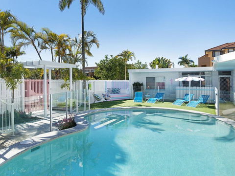 Ventura Beach Motel - 1 Bedroom Unit 8 - e-Seniors 1