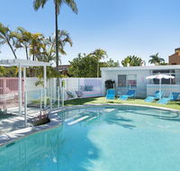 Ventura Beach Motel 2 Bed Poolside - Unit 3 - e-Seniors
