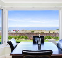 Victor Harbor Beachfront Bliss  WiFi - e-Seniors
