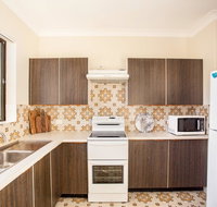 Villa Bianca 10 opposite the Tanks - e-Seniors