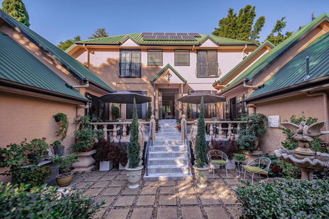 Villa Della Rosa Bed & Breakfast - e-Seniors 3