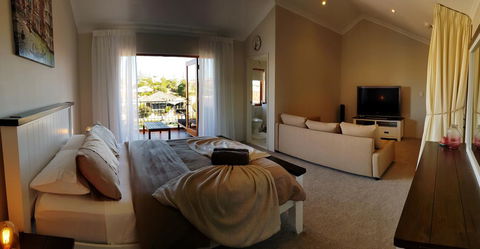 Villa Port Grimaud On Bouvard Island - e-Seniors 3