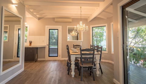 Vintage Inspired Three Bedroom Home- Heated Pool! - e-Seniors 2