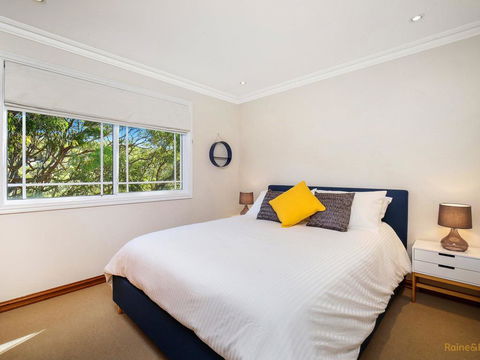 Vista Del Mar - 49 Del Mar Dr - e-Seniors 2