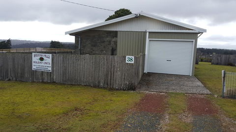 Waratah Falls Holiday Unit - e-Seniors 1