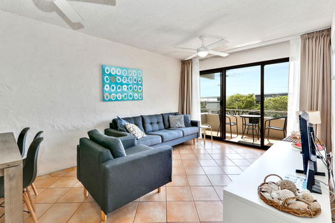 Warroo Apartments - e-Seniors 3