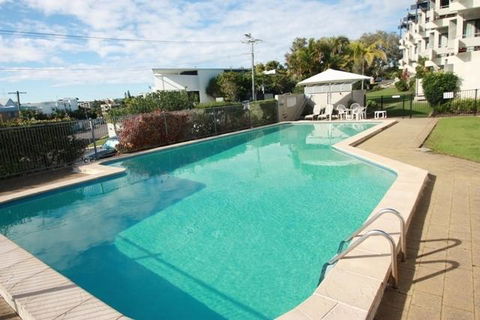 Warroo Apartments - e-Seniors 1