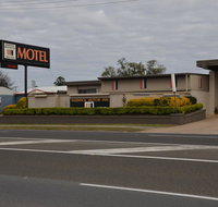 Warwick Motor Inn - e-Seniors