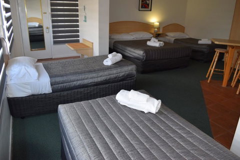 Warwick Vines Motel - e-Seniors 1