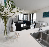 WATERFRONT DARWIN TROPICAL GEM - e-Seniors