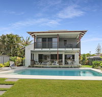 WATERFRONT HOME BORDERING MOOLOOLABA - e-Seniors