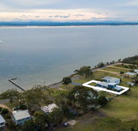 Waterfront Sanctuary - Raymond Island Getaway - e-Seniors