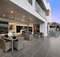 Waterfront Splendour - e-Seniors