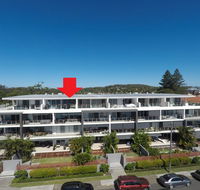 Waterline Penthouse 304 - e-Seniors