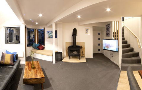 Wedgetail - e-Seniors 3