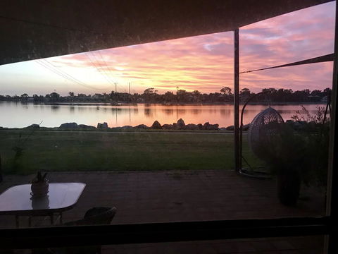 West Lakes Townhouse - e-Seniors 1