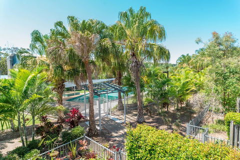 Whalecove Apartments - e-Seniors 0