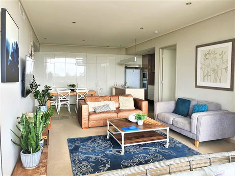 White Shells Luxury Apartments - e-Seniors 2