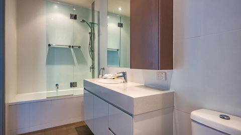 White Shells Luxury Apartments - e-Seniors 1