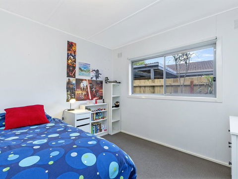 Willan - 43 Powling Street - e-Seniors 1